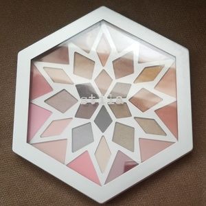 Stila | Eye Shawdow, Cheek Color